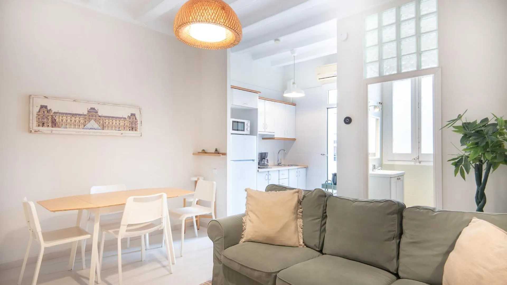 Cozy Apartment In The Heart Of Gracia Barcelona